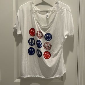 Red, white & blue smiley tee from Pink Lily